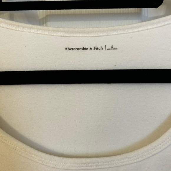 Abercrombie White Long Sleeve Scoop Neck Bodysuit - Picture 4 of 4